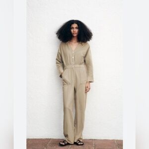 🆕️ Zara Linen Blend Long Sleeves Jumpsuit. Size: Large.